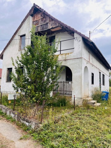 Eladó családi ház, Csokonyavisontán 15 M Ft, 4 szobás