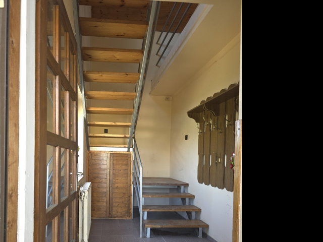 Eladó családi ház, Szabadbattyánban 89.9 M Ft, 4 szobás