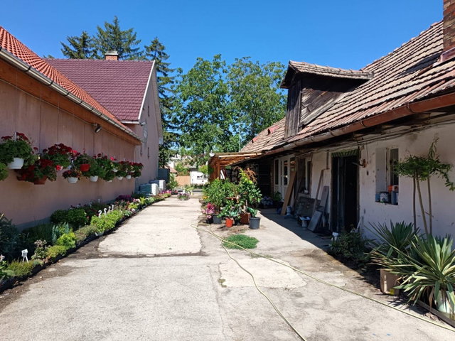 Eladó ipari ingatlan, Gyöngyösön 83 M Ft / költözzbe.hu