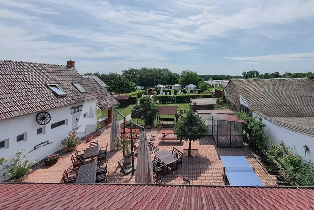 Eladó ipari ingatlan, Bakson 349 M Ft / költözzbe.hu