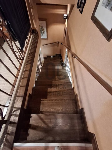 Eladó családi ház, Cegléden 250 M Ft, 5 szobás