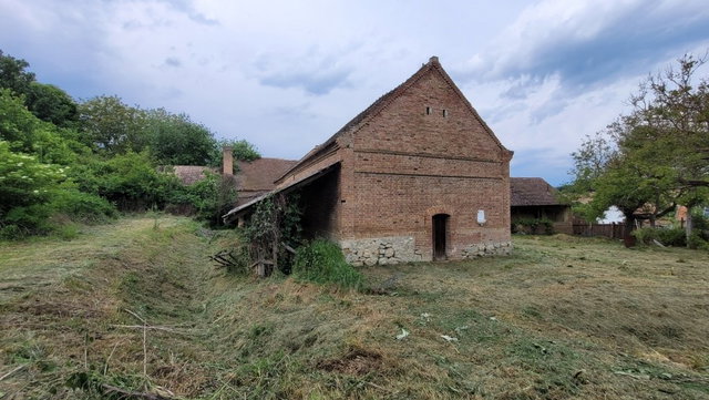 Eladó családi ház, Szentkatalinon 20.999 M Ft, 3 szobás