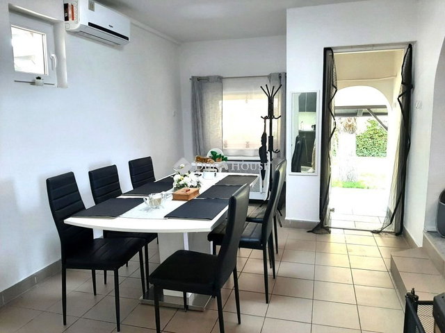 Eladó családi ház, Cserkeszőlőn 65 M Ft, 3 szobás