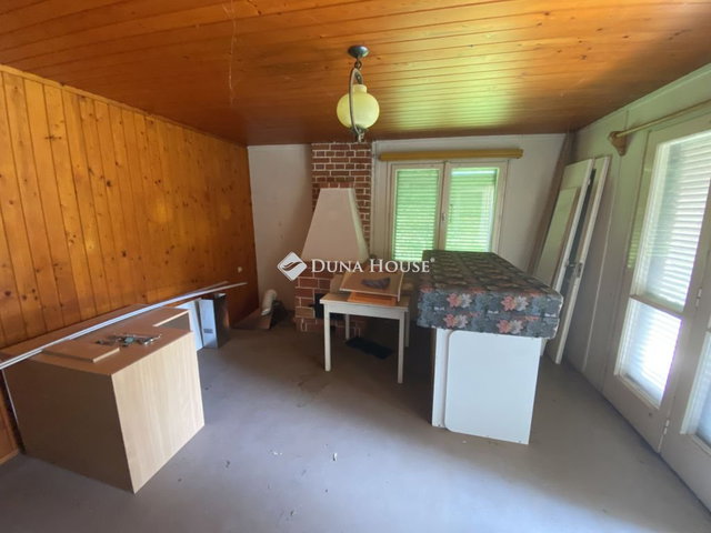 Eladó nyaraló, Szentendrén 85 M Ft, 1+2 szobás