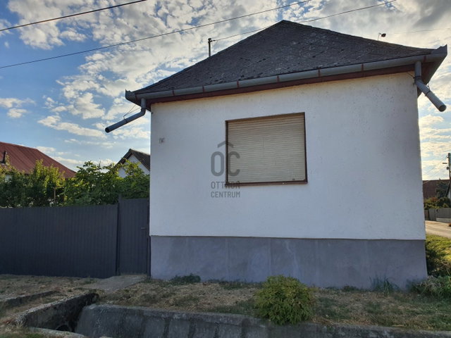 Eladó családi ház, Kisvárdán 22 M Ft, 3 szobás