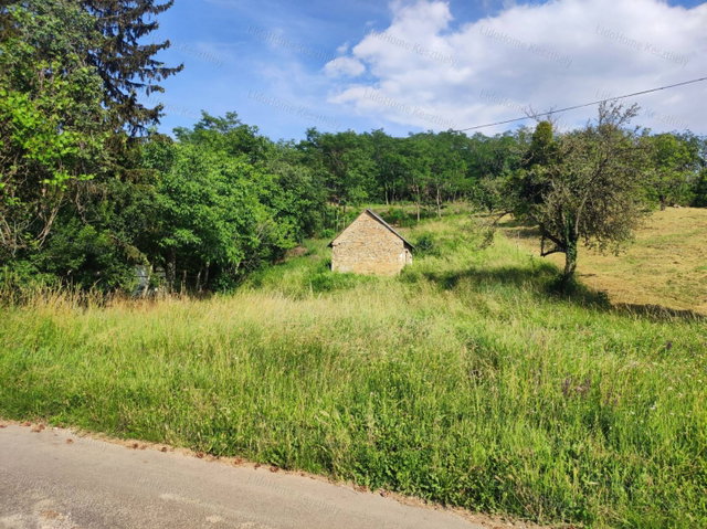 Eladó mezogazdasagi ingatlan, Rezin 10.5 M Ft, 2 szobás