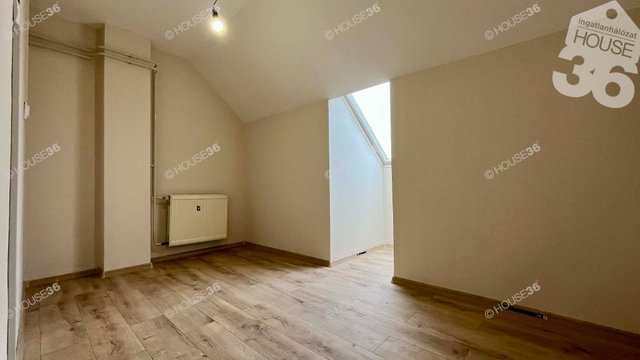 Eladó téglalakás, Kecskeméten 43 M Ft, 2 szobás