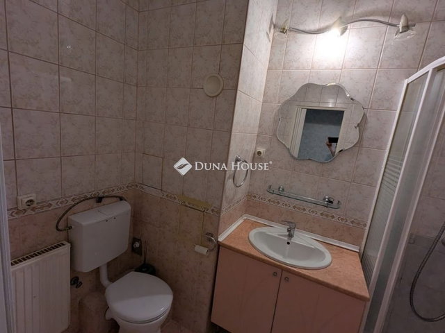 Eladó panellakás, Budapesten, XVII. kerületben 48.99 M Ft