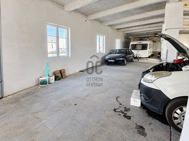 Eladó ipari ingatlan, Budapesten, XVII. kerületben 180 M Ft
