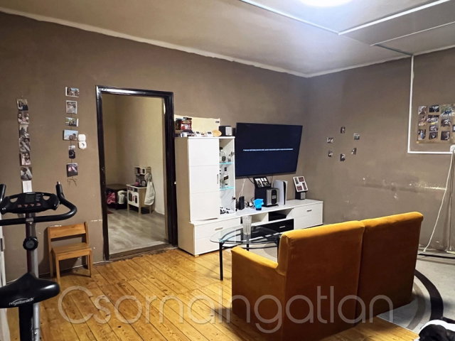 Eladó családi ház, Dörön 29.9 M Ft, 4 szobás