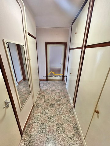 Eladó panellakás, Kaposváron, Kikerics utcában 35.9 M Ft
