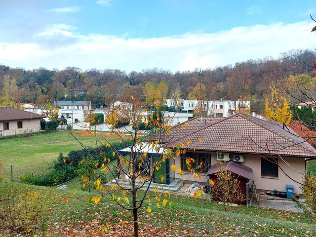 Eladó családi ház, Balatonföldváron 269.9 M Ft, 3 szobás