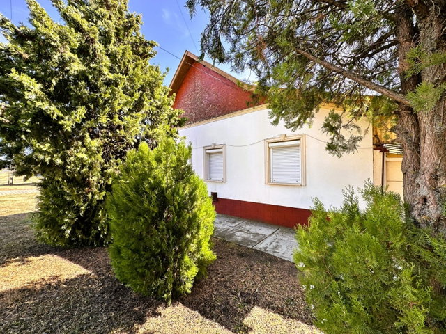 Eladó családi ház, Végegyházán 12 M Ft, 3 szobás