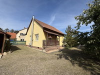 Eladó családi ház, Esztergomban 75 M Ft, 2 szobás