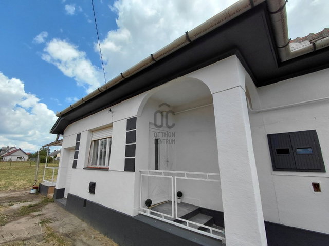 Eladó családi ház, Nagyrédén 32.9 M Ft, 4 szobás