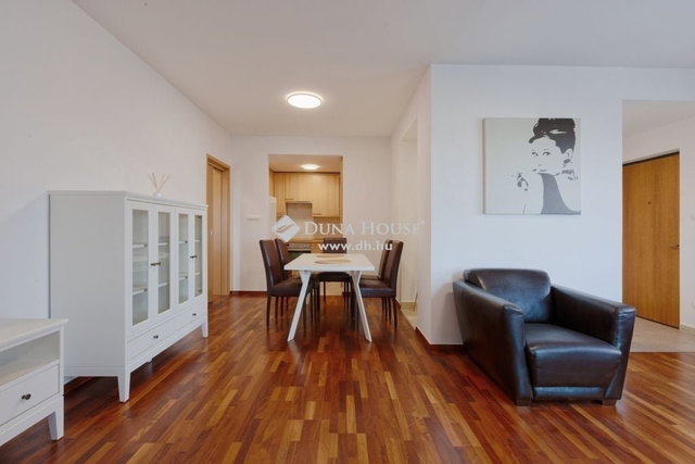 Eladó téglalakás, Budapesten, IX. kerületben 120 M Ft, 2 szobás