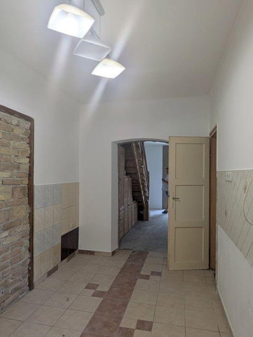Eladó sorház, Mosonmagyaróváron 47.9 M Ft, 1+2 szobás