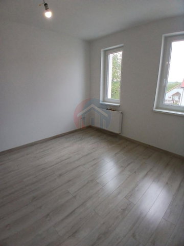 Eladó téglalakás, Nagycenken 68.9 M Ft, 3 szobás