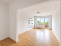 Eladó panellakás, Komáromban 44.9 M Ft, 2 szobás