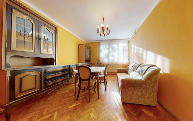 Eladó téglalakás, Szombathelyen 49.5 M Ft, 3 szobás