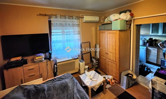 Eladó téglalakás, Budapesten, XX. kerületben 29.5 M Ft, 1 szobás