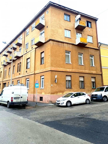Eladó téglalakás, Pécsett 58 M Ft, 2 szobás