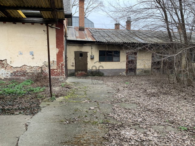 Eladó ipari ingatlan, Debrecenben 300 M Ft / költözzbe.hu