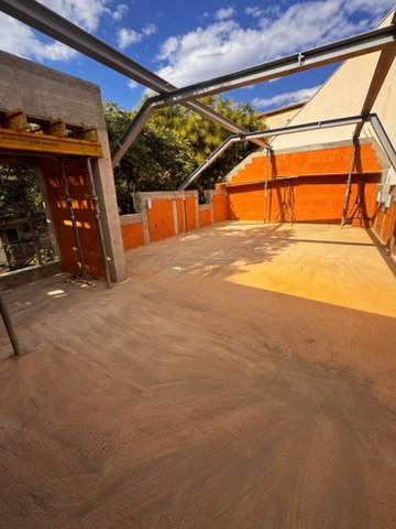 Eladó téglalakás, Szegeden 89.5 M Ft, 3 szobás