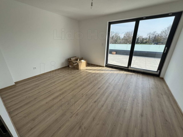 Eladó nyaraló, Balatonszemesen 139.9 M Ft, 4 szobás