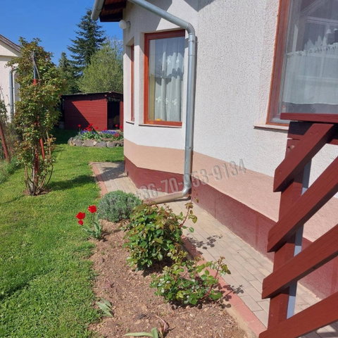 Eladó családi ház, Keszthelyen 125 M Ft, 6 szobás