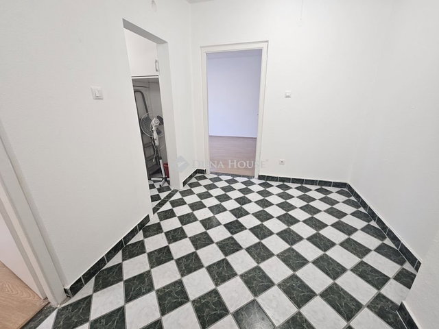 Kiadó panellakás, albérlet, Budapesten, III. kerületben