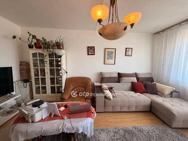 Eladó panellakás, Budapesten, XXI. kerületben 62.5 M Ft, 2 szobás