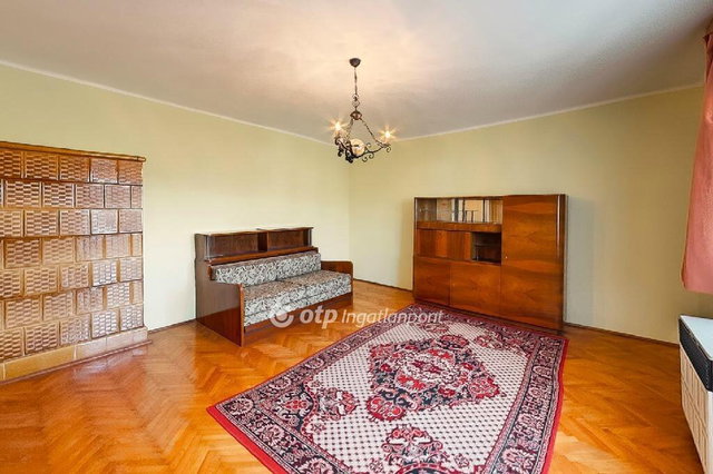Eladó családi ház, Tardoson 75 M Ft, 3 szobás