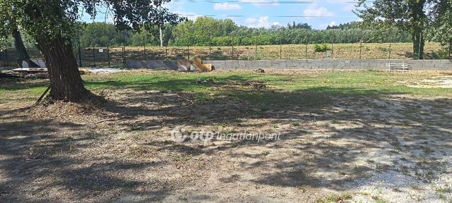 Eladó telek, Szigetszentmártonban 22.85 M Ft