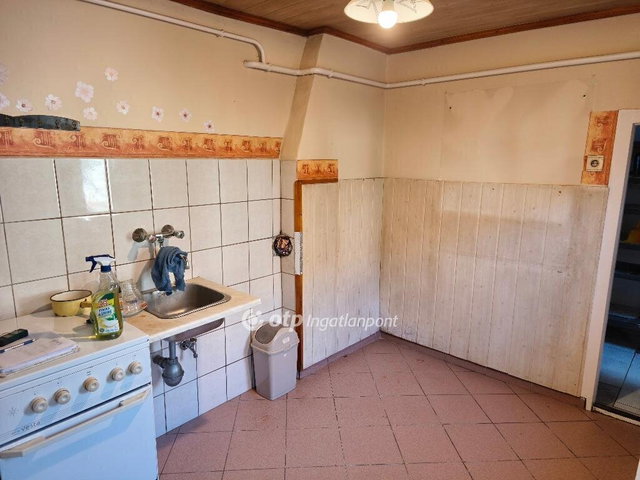 Eladó családi ház, Iváncsán 38 M Ft, 2 szobás
