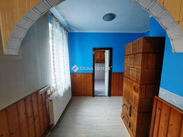 Eladó téglalakás, Sopronban 45 M Ft, 2 szobás