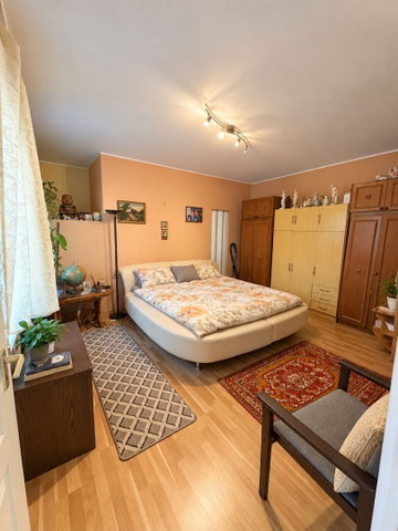 Eladó családi ház, Szigetszentmiklóson 169.99 M Ft, 8 szobás