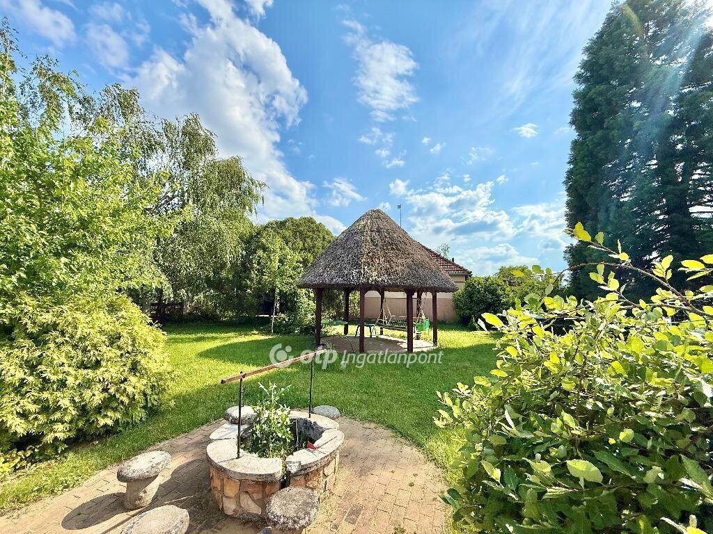 4 bed · 130m² · 64.900.000 ft