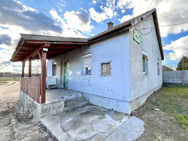 Eladó családi ház, Nagykátán 29.9 M Ft, 2 szobás