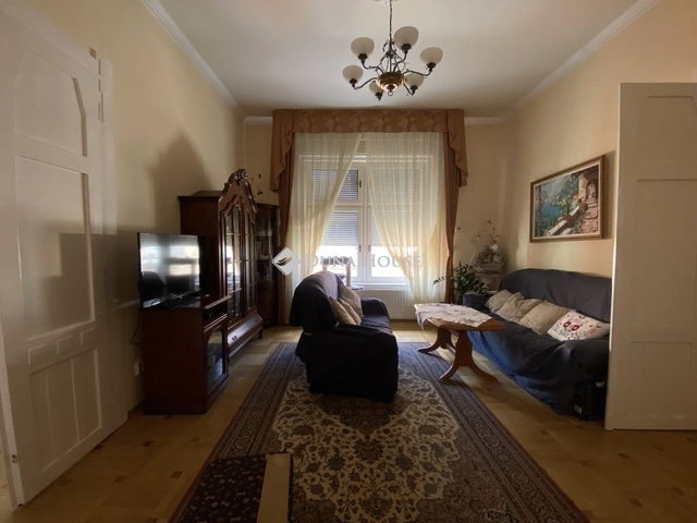 Eladó téglalakás, Budapesten, IX. kerületben 126.9 M Ft