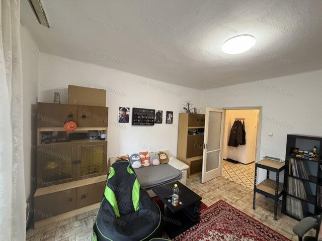 Eladó téglalakás, Tatabányán 33.5 M Ft, 2 szobás