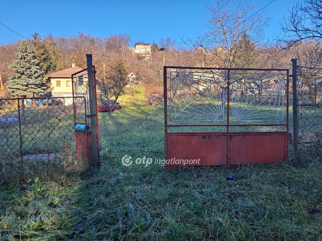 Eladó telek, Kerepesen 27 M Ft / költözzbe.hu