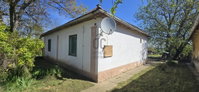 Eladó családi ház, Sárszentlőrincen 19.9 M Ft, 2 szobás