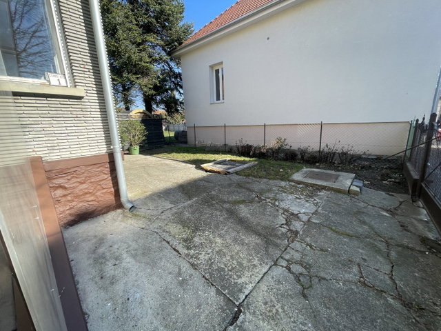 Eladó családi ház, Keszthelyen, Csány László utcában 79.9 M Ft