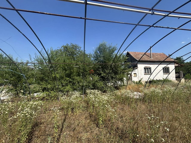 Eladó mezogazdasagi ingatlan, Sándorfalván 30 M Ft