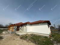 Eladó családi ház, Pilisen 125 M Ft, 4 szobás