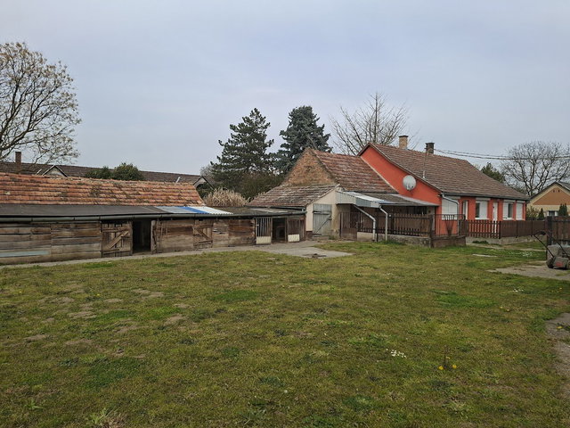 Eladó családi ház, Kapospulán 22 M Ft, 3 szobás