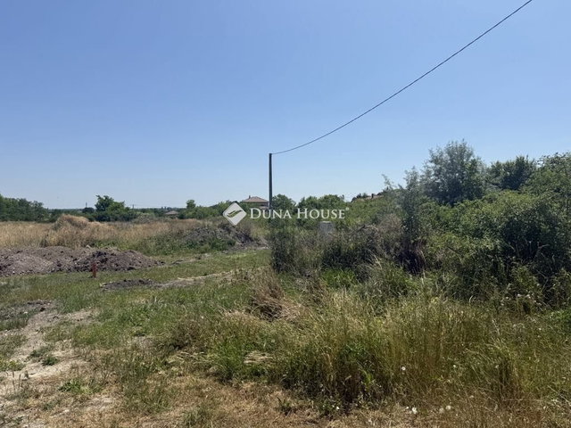 Eladó telek, Úrhidán 28 M Ft / költözzbe.hu