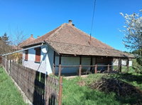 Eladó családi ház, Tiszadobon, Iskola utcában 4 M Ft, 2 szobás