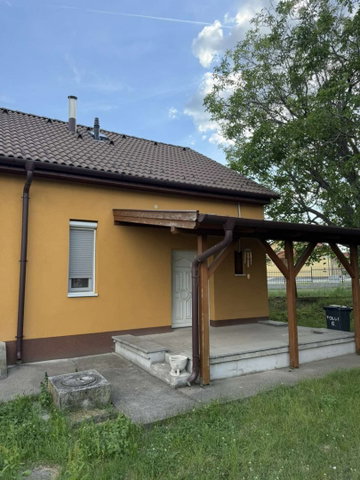 Eladó családi ház, Várpalotán 50.9 M Ft, 2+1 szobás